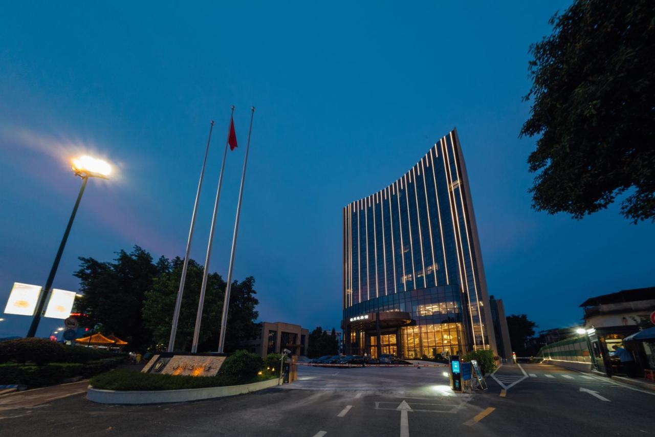 מייג'ו White Swan Guest House Meizhou מראה חיצוני תמונה