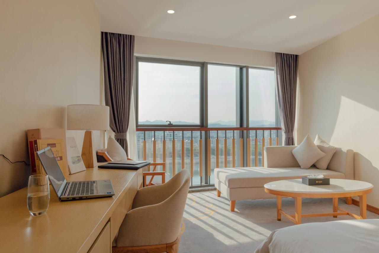 מייג'ו White Swan Guest House Meizhou מראה חיצוני תמונה