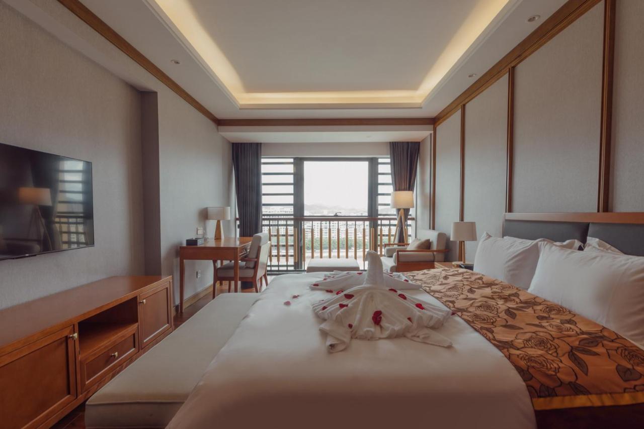 מייג'ו White Swan Guest House Meizhou מראה חיצוני תמונה