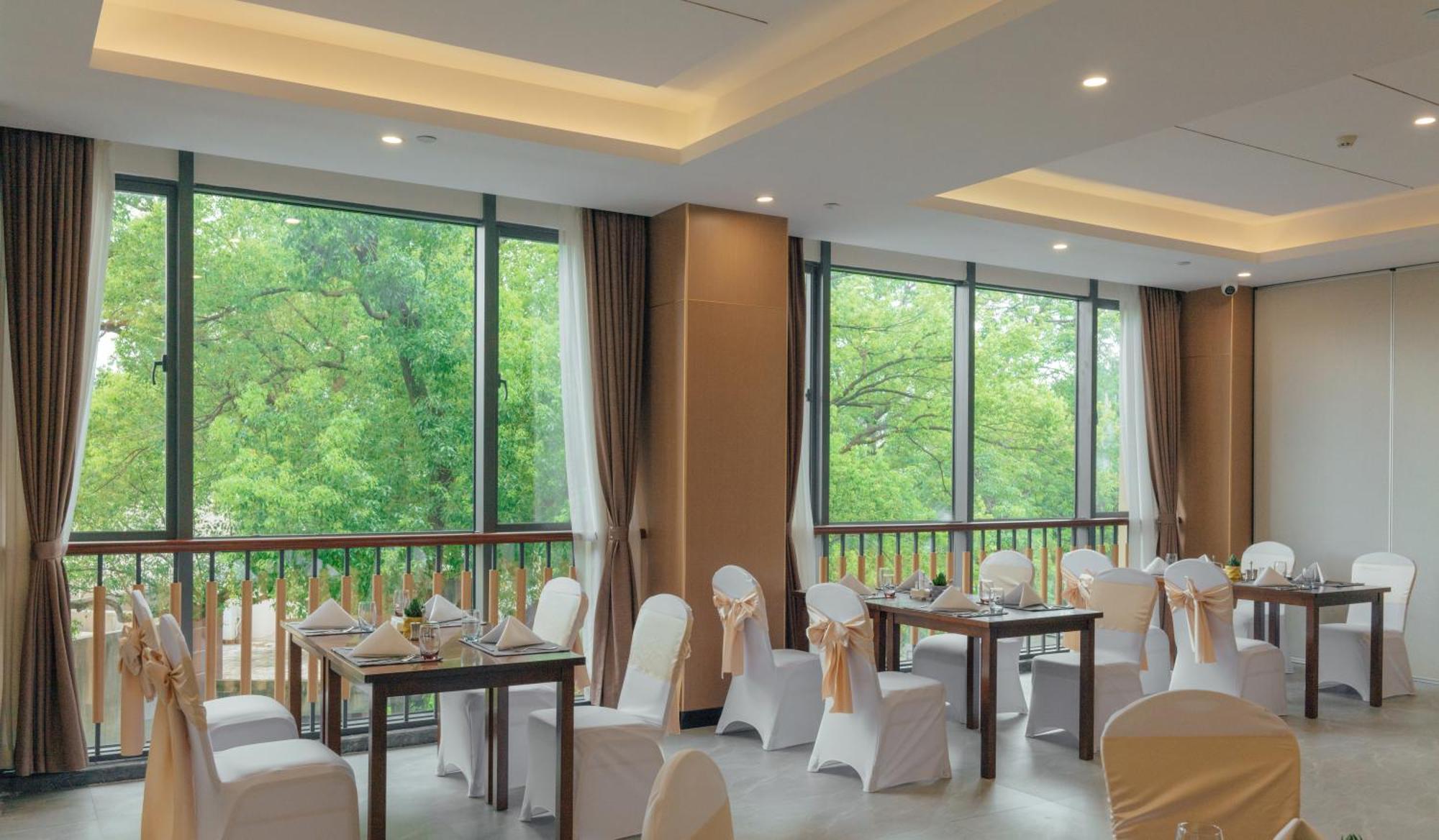 מייג'ו White Swan Guest House Meizhou מראה חיצוני תמונה